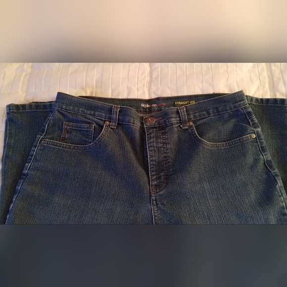 Women's Style &Co Jeans - Picture 2 of 4